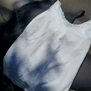 Medium Banana Republic Cami - White